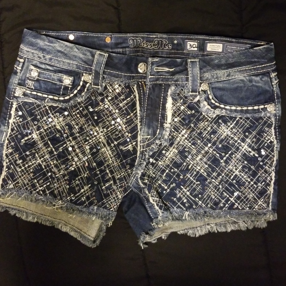 Miss Me Shorts